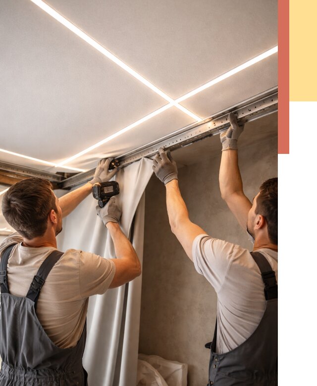 Монтаж натяжного потолка со световыми линиями в Тынде от 1233 руб. | ОТДЕЛОЧНИК-Тнд